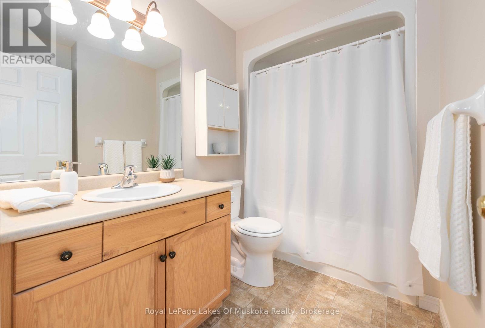 25 Kendra Crescent, Huntsville, Ontario  P1H 2M5 - Photo 17 - X12848400