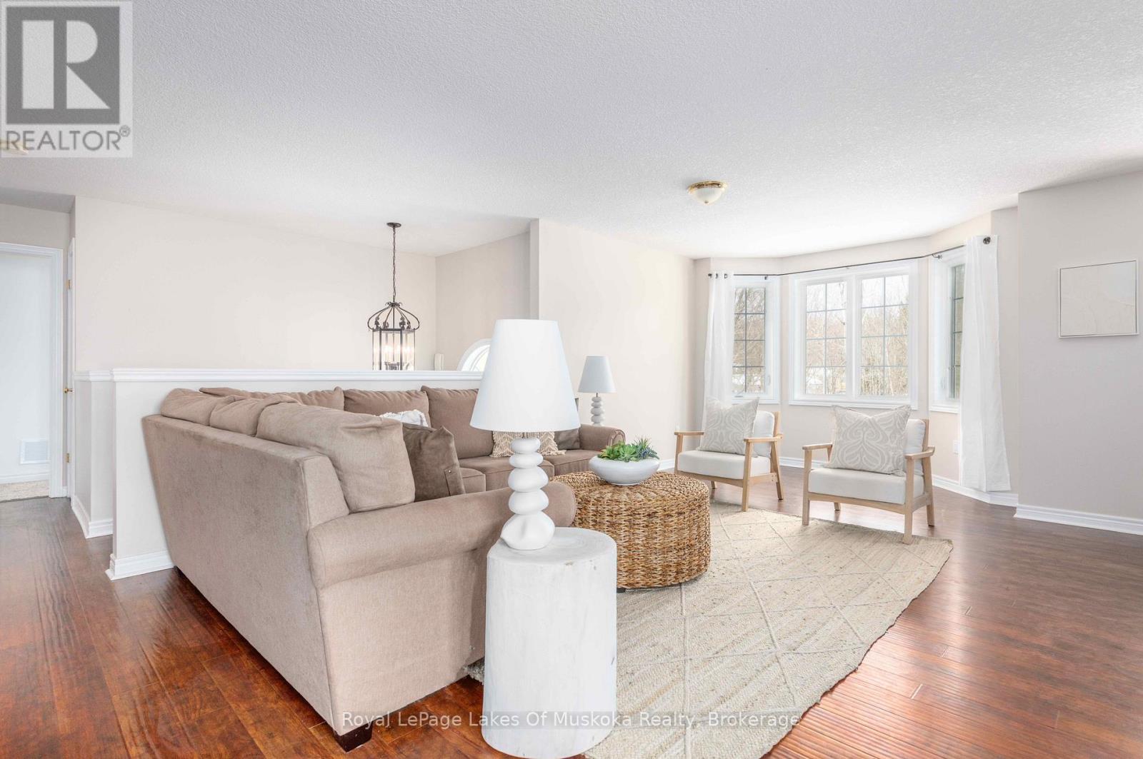 25 Kendra Crescent, Huntsville, Ontario  P1H 2M5 - Photo 6 - X12848400