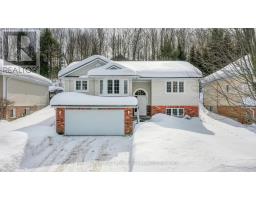 25 KENDRA CRESCENT, Huntsville, Ontario