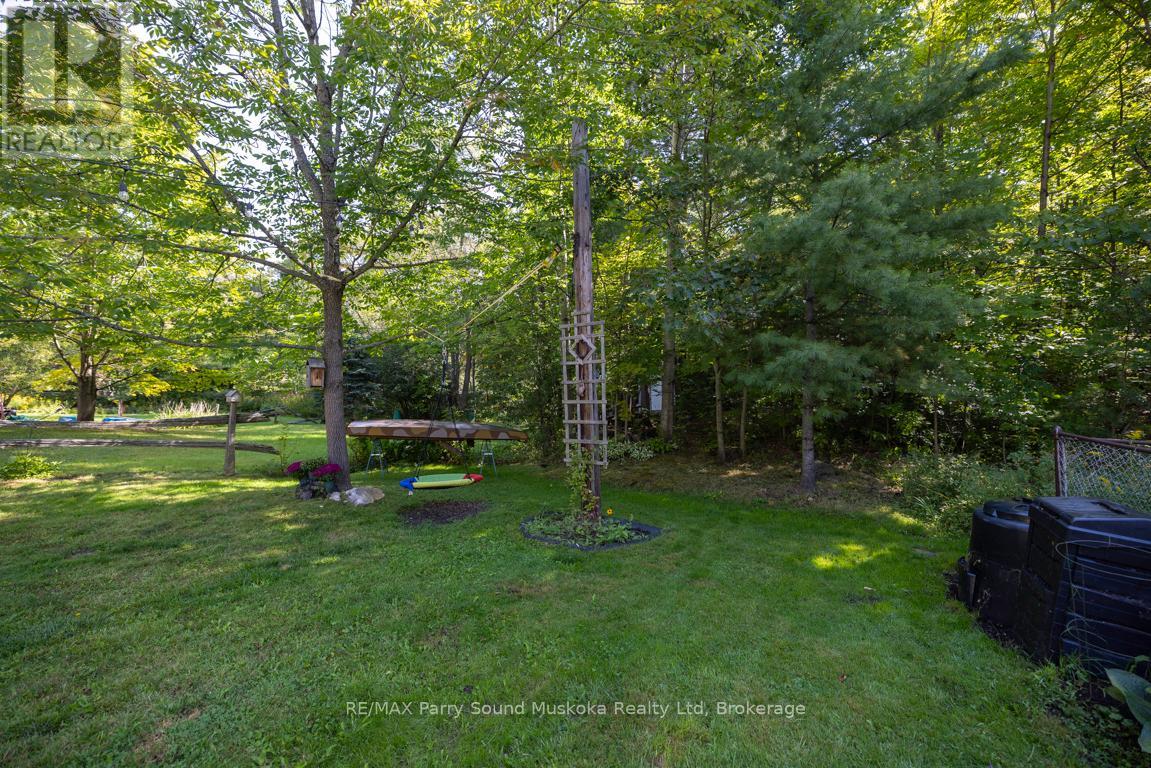 28 Forest Street, Parry Sound, Ontario  P2A 2P9 - Photo 42 - X12849086