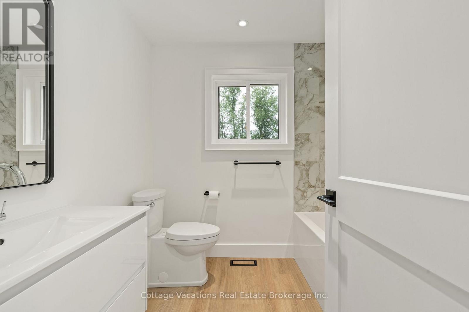 225 Etwell Road, Huntsville, Ontario  P1H 2J2 - Photo 34 - X12849260