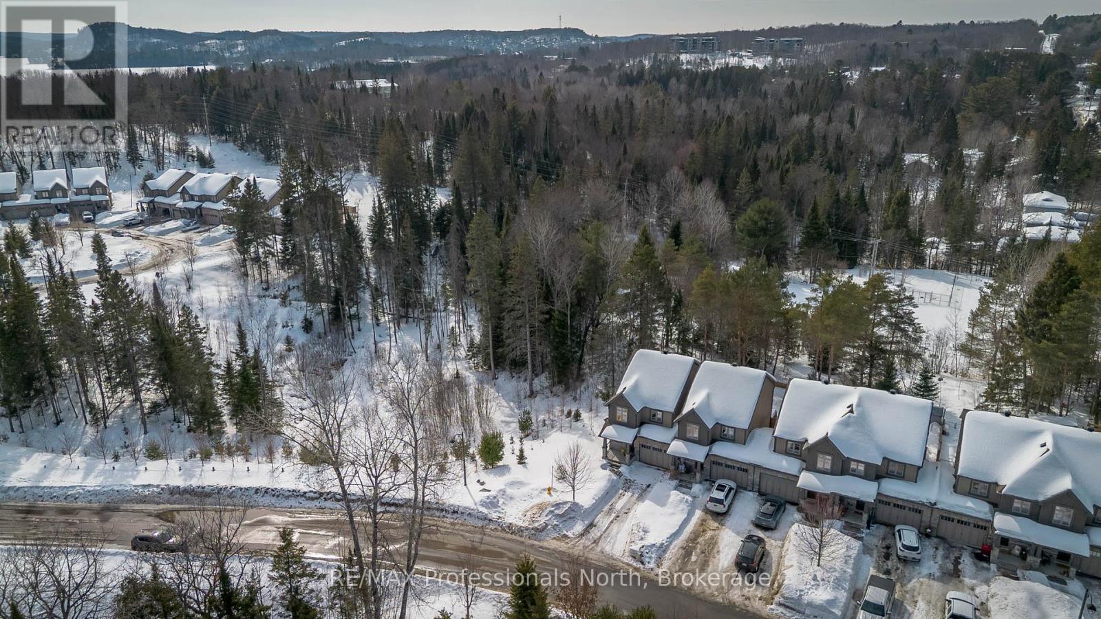 13 Brookside Crossing, Huntsville, Ontario  P1H 1C9 - Photo 35 - X12849626