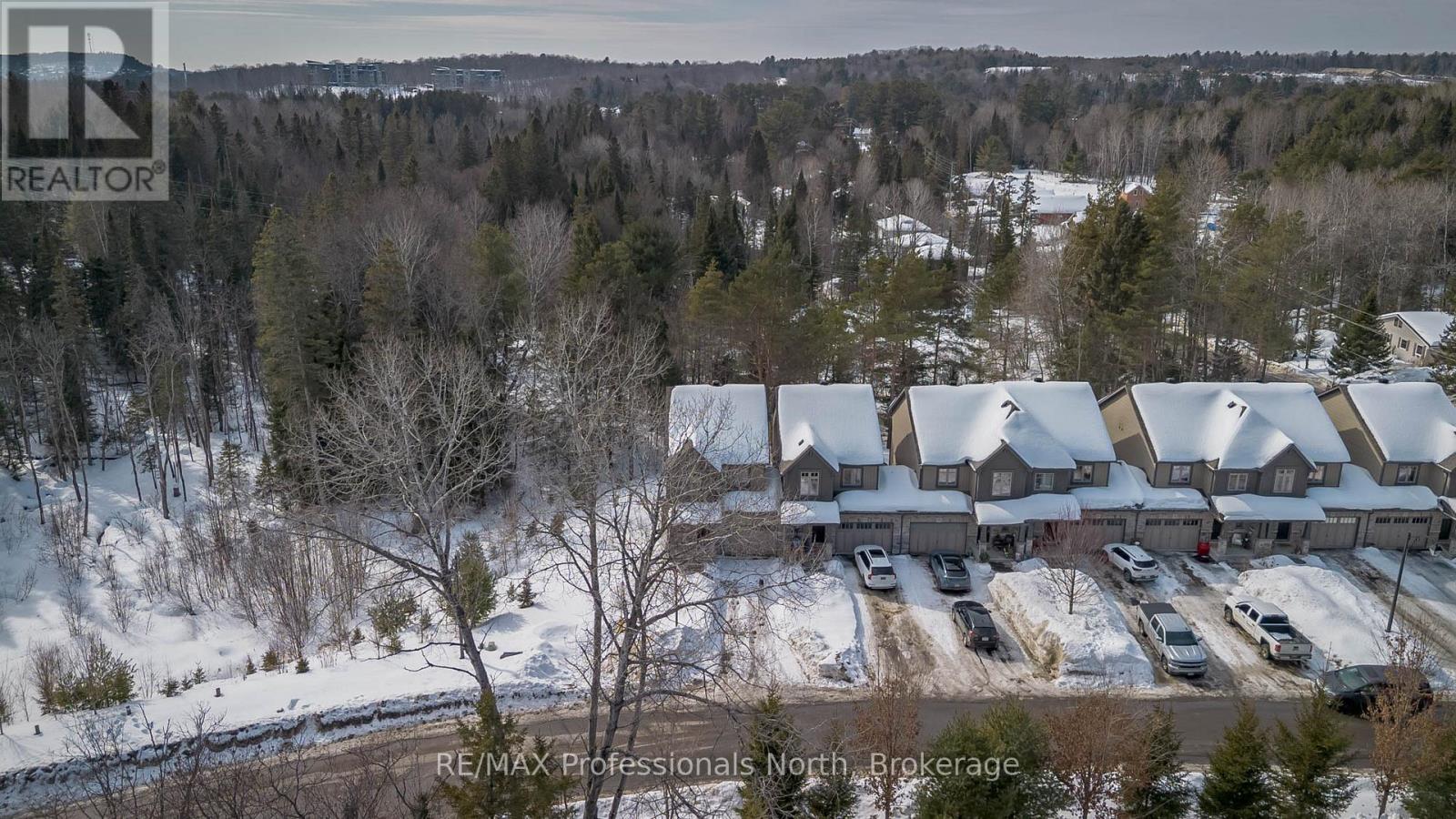 13 Brookside Crossing, Huntsville, Ontario  P1H 1C9 - Photo 44 - X12849626