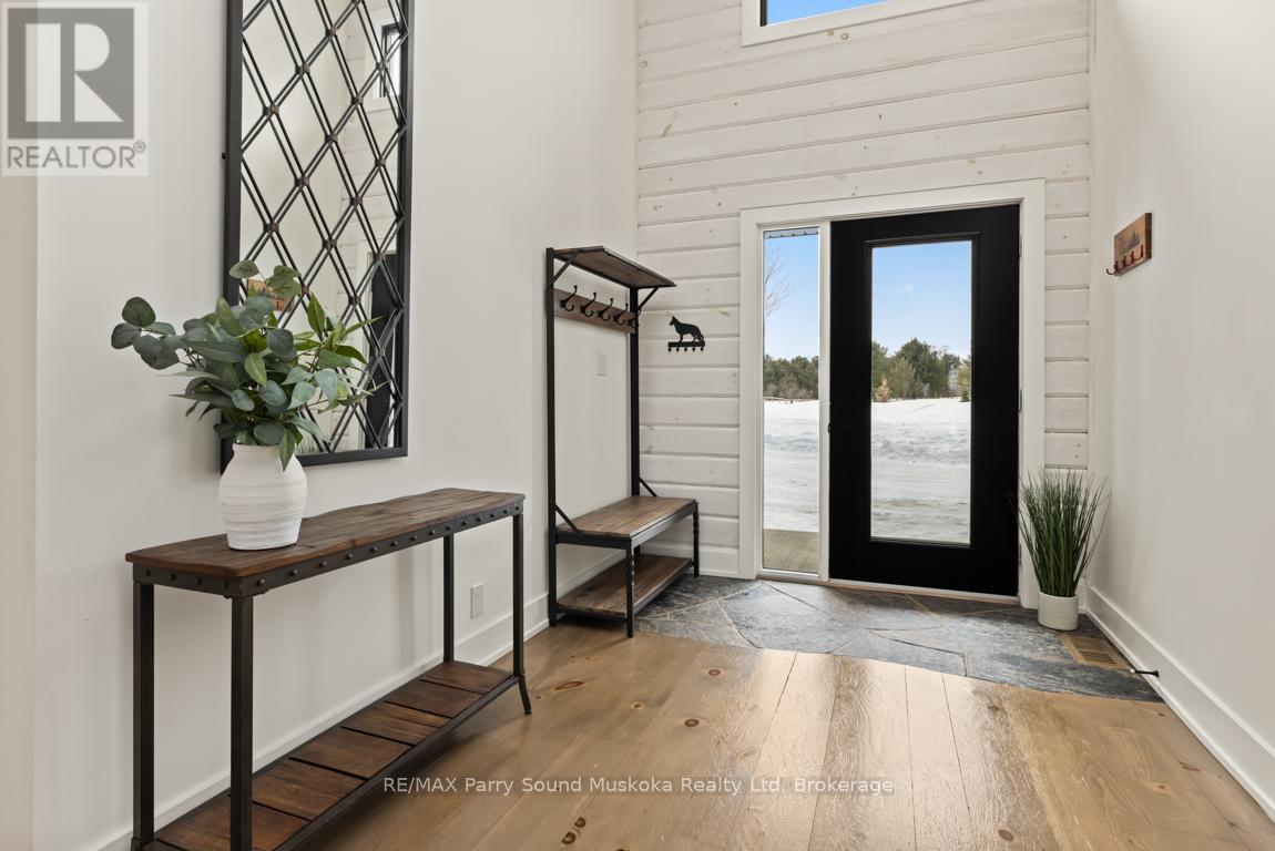 54 Lake Ridge Road, Seguin, Ontario  P0C 1J0 - Photo 14 - X12851026