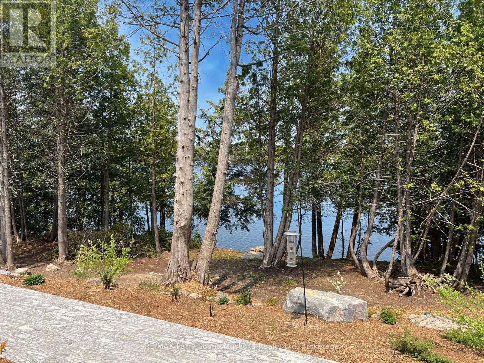 54 Lake Ridge Road, Seguin, Ontario  P0C 1J0 - Photo 8 - X12851026