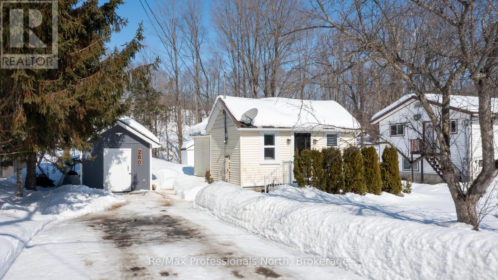 260 Private Street, Gravenhurst, Ontario  P1P 1R2 - Photo 21 - X12853480