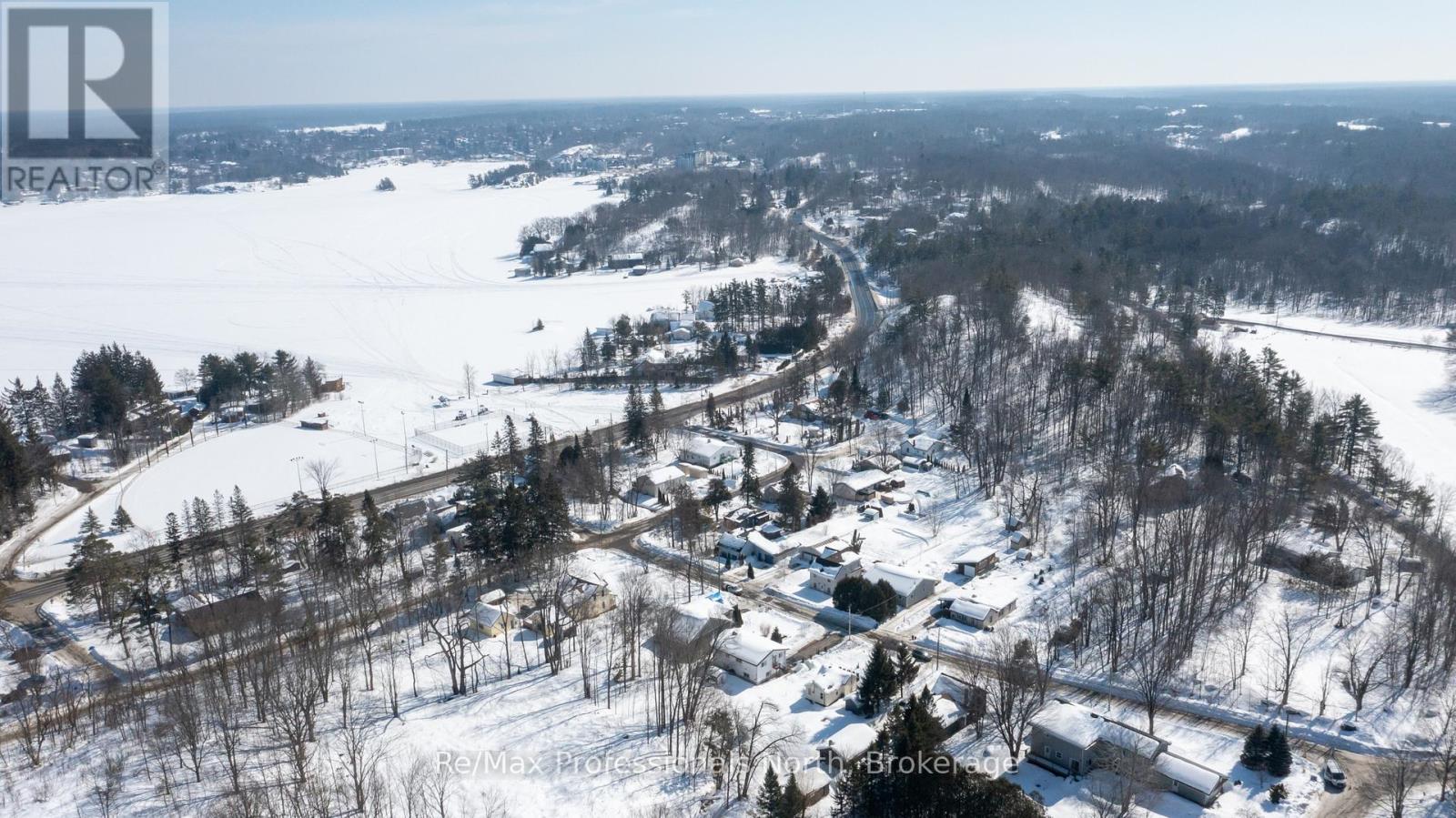 260 Private Street, Gravenhurst, Ontario  P1P 1R2 - Photo 29 - X12853480