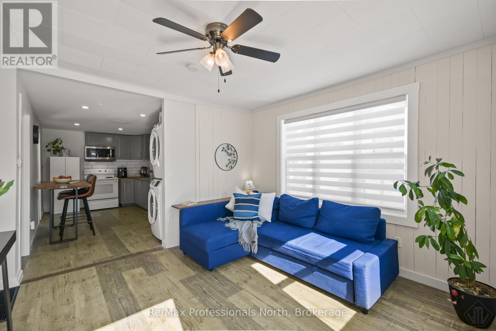 260 Private Street, Gravenhurst, Ontario  P1P 1R2 - Photo 3 - X12853480