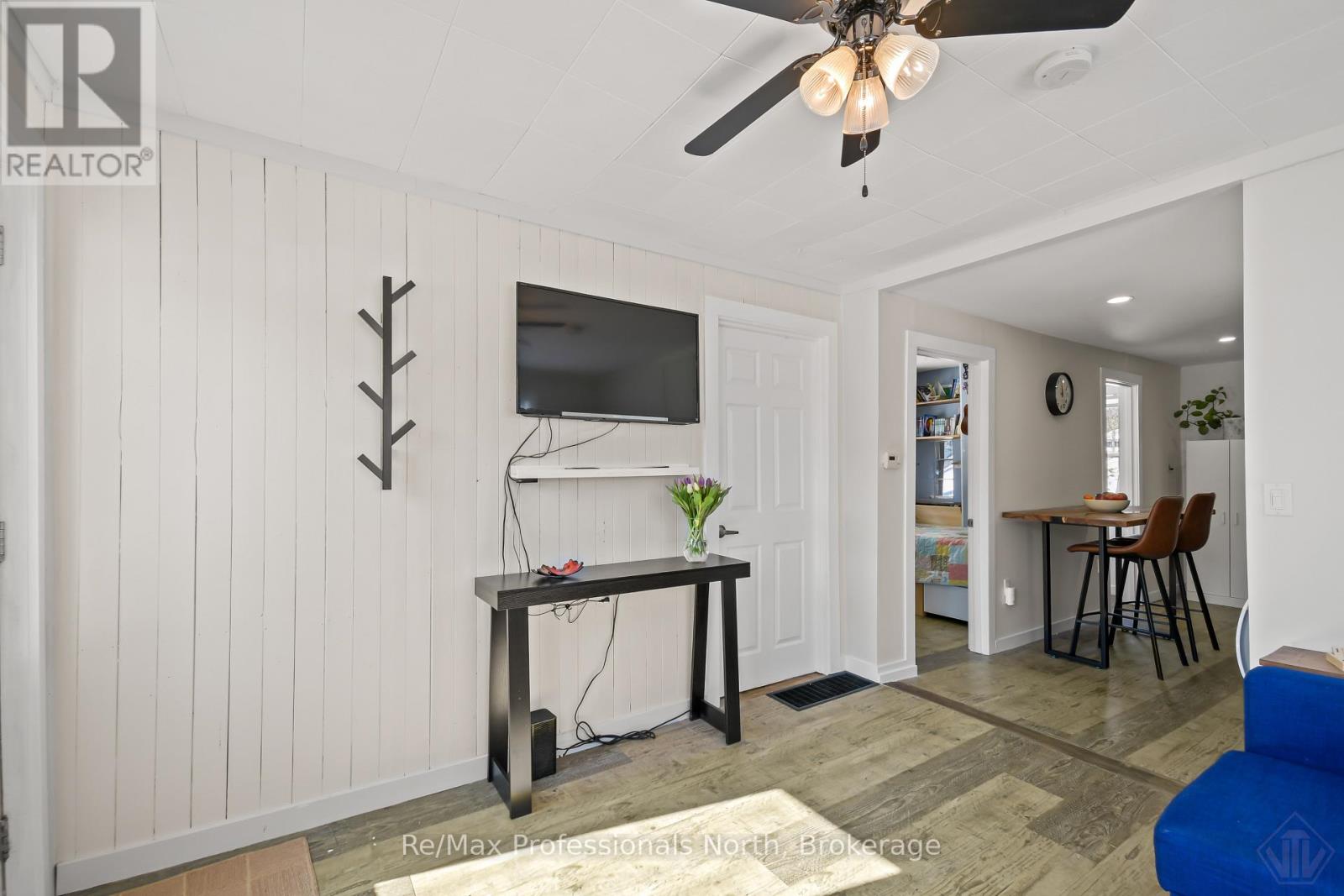 260 Private Street, Gravenhurst, Ontario  P1P 1R2 - Photo 4 - X12853480