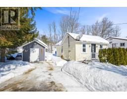 260 PRIVATE STREET, Gravenhurst, Ontario