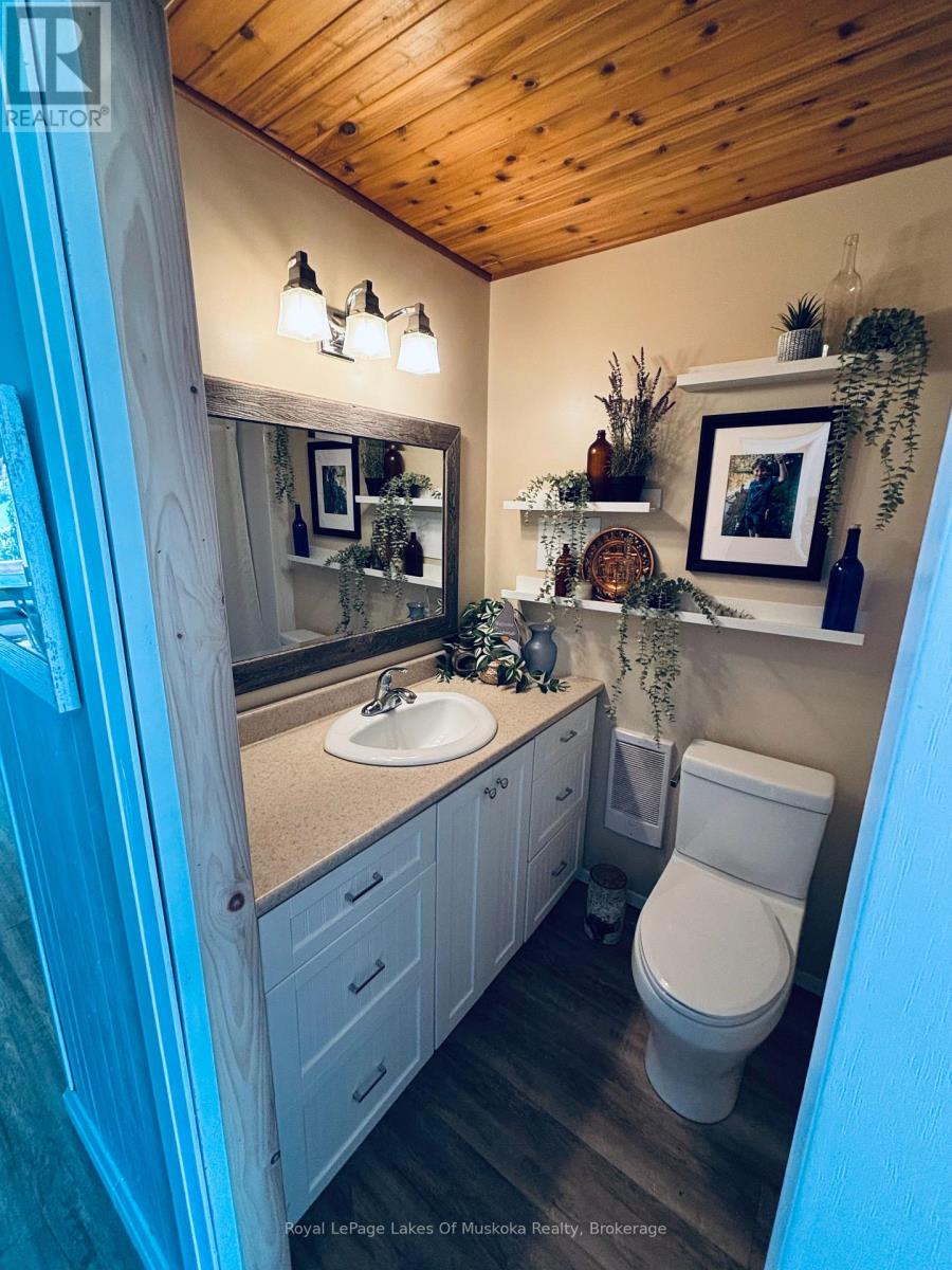 5 - 1115 Kahshe Lake Road, Gravenhurst, Ontario  P0E 1G0 - Photo 11 - X12854592