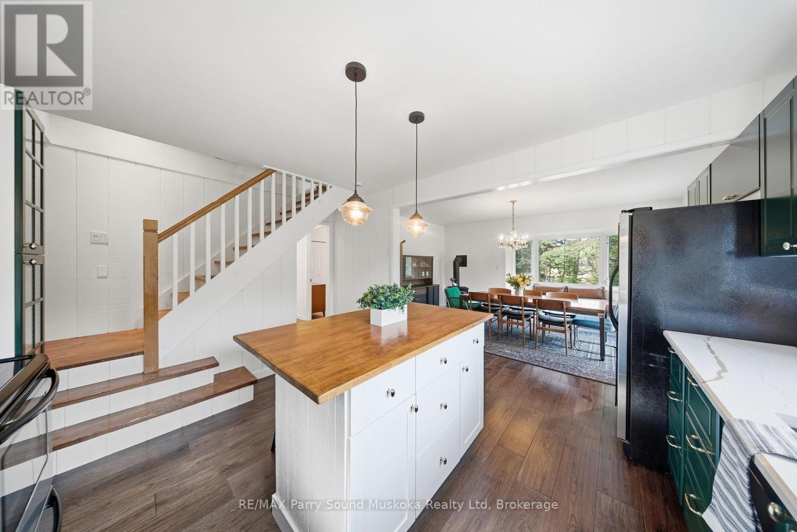 39 Groeger Road, Huntsville, Ontario  P1H 2J4 - Photo 10 - X12854940