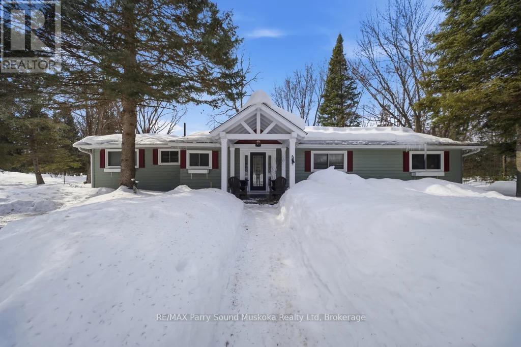 49 Maple Street, Seguin, Ontario  P0C 1J0 - Photo 1 - X12859382