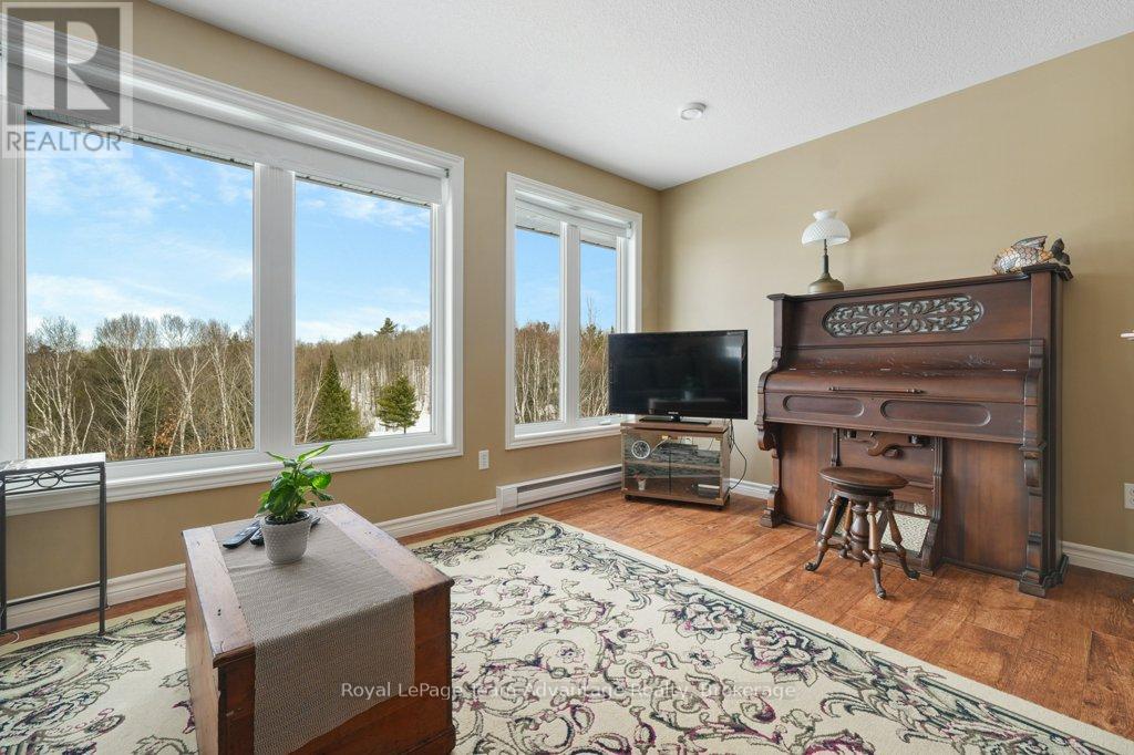 520 Star Lake Road, Seguin, Ontario  P2A 1J0 - Photo 14 - X12860844