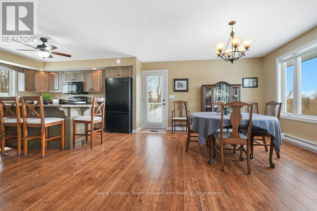 520 Star Lake Road, Seguin, Ontario  P2A 1J0 - Photo 6 - X12860844