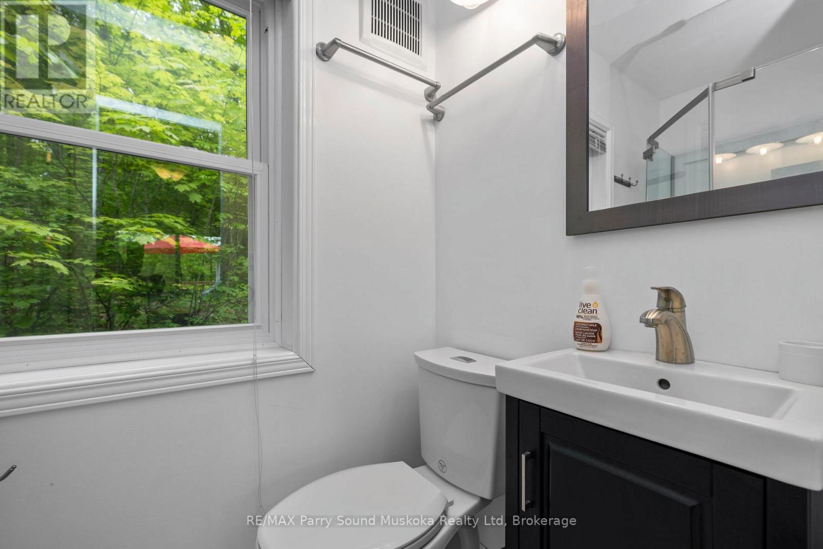 131 Downes Road, Seguin, Ontario  P2A 2W8 - Photo 22 - X12861672