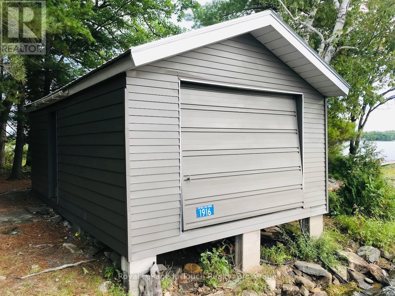 1916 Six Mile Lake Shore Island, Georgian Bay, Ontario  L0K 1S0 - Photo 19 - X12861736