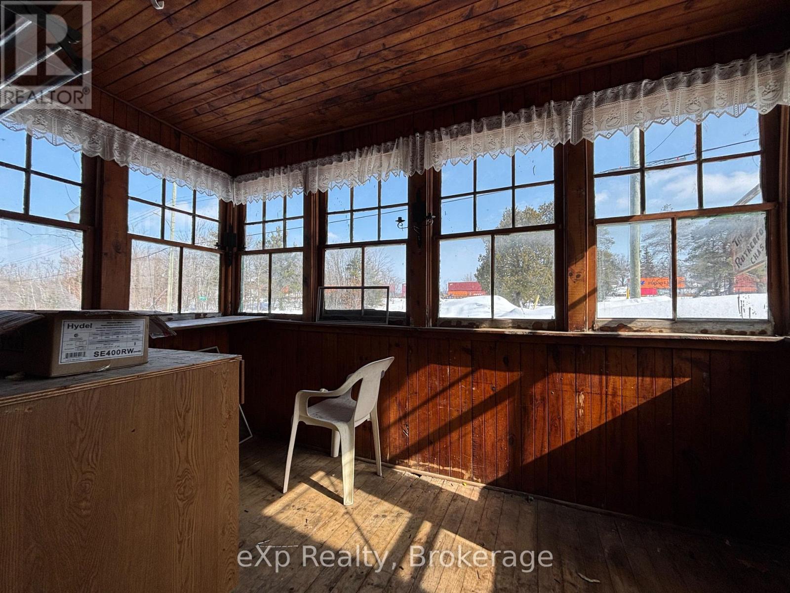 47 Muskoka Road, Georgian Bay, Ontario  P0C 1H0 - Photo 7 - X12861838