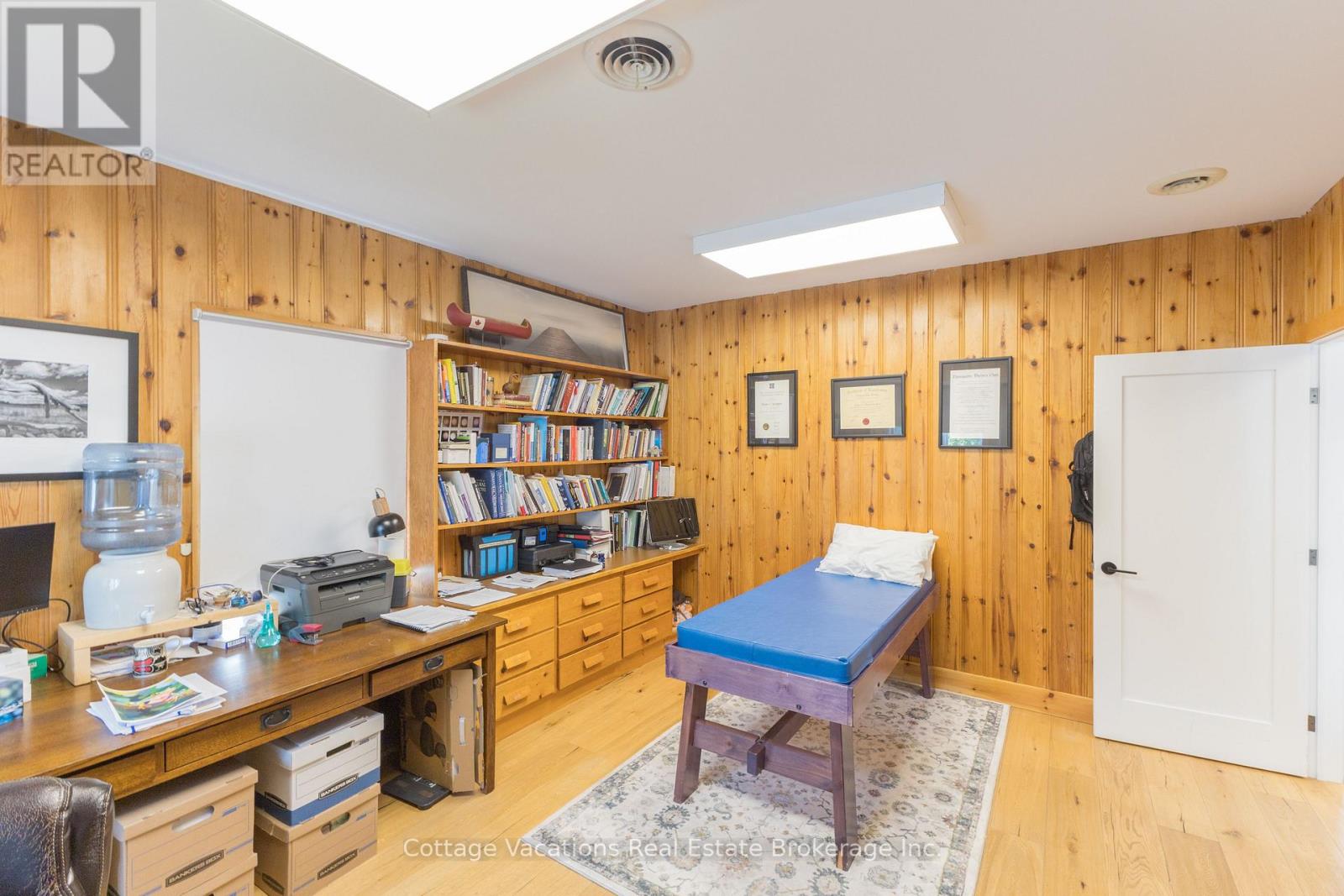 10 Brunel Road, Huntsville, Ontario  P1H 2A9 - Photo 22 - X12861936