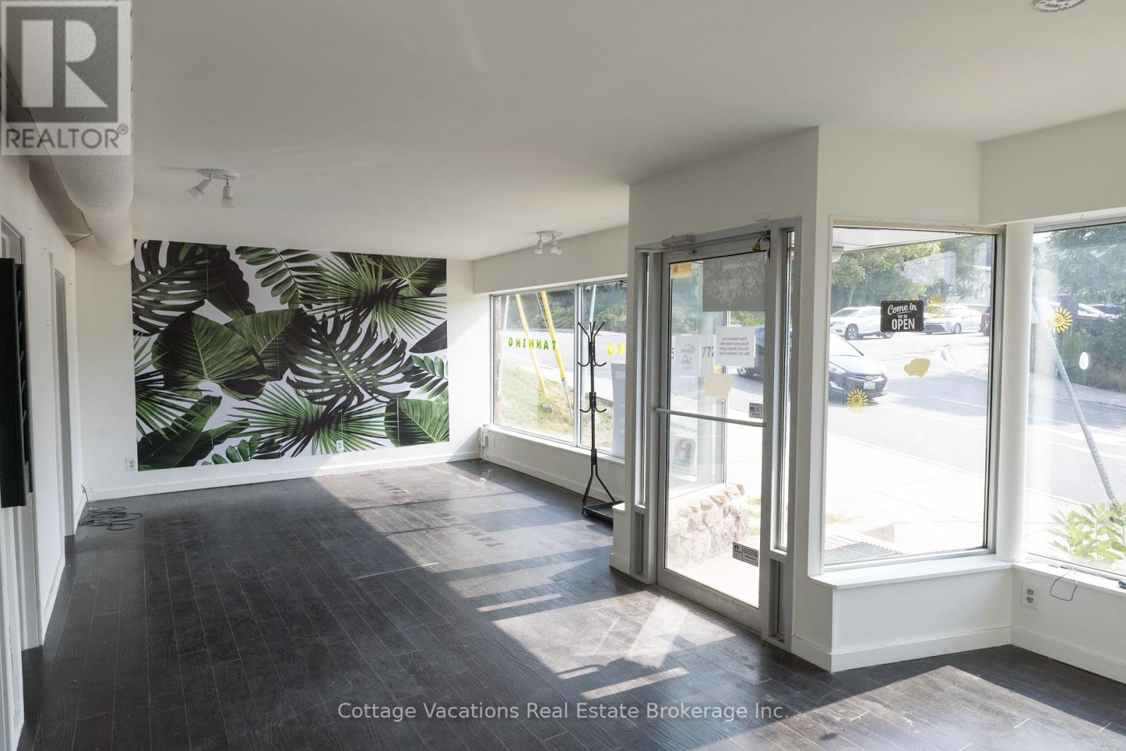 10 Brunel Road, Huntsville, Ontario  P1H 2A9 - Photo 26 - X12861936