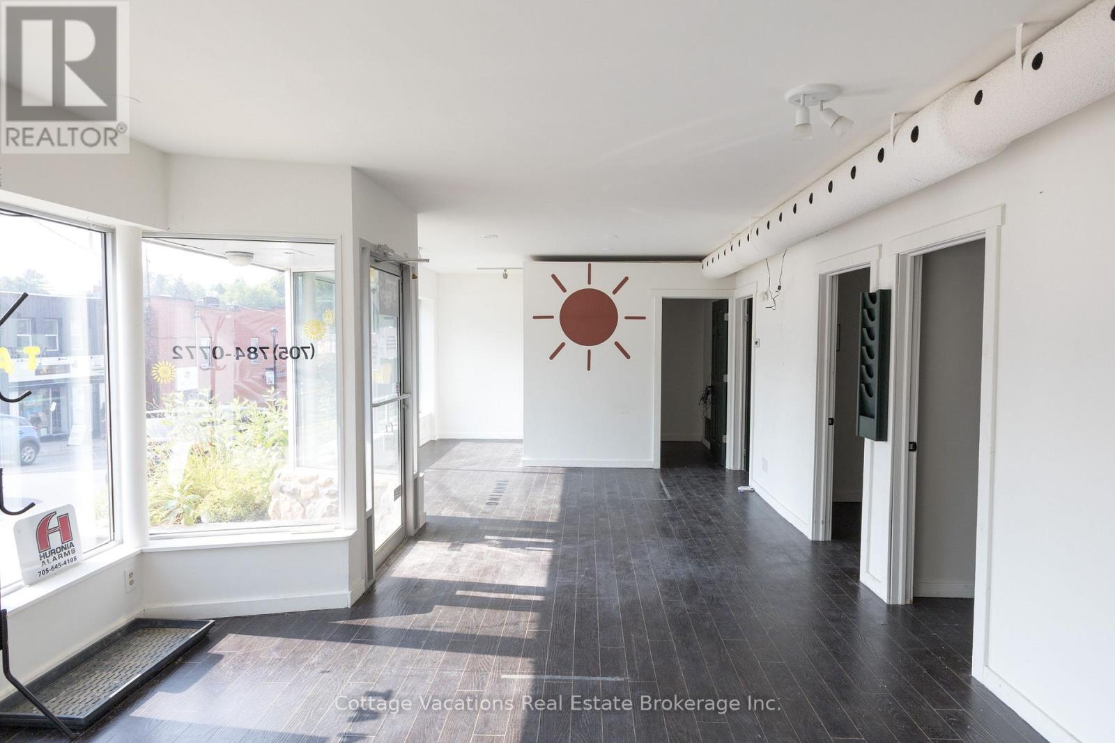 10 Brunel Road, Huntsville, Ontario  P1H 2A9 - Photo 29 - X12861936