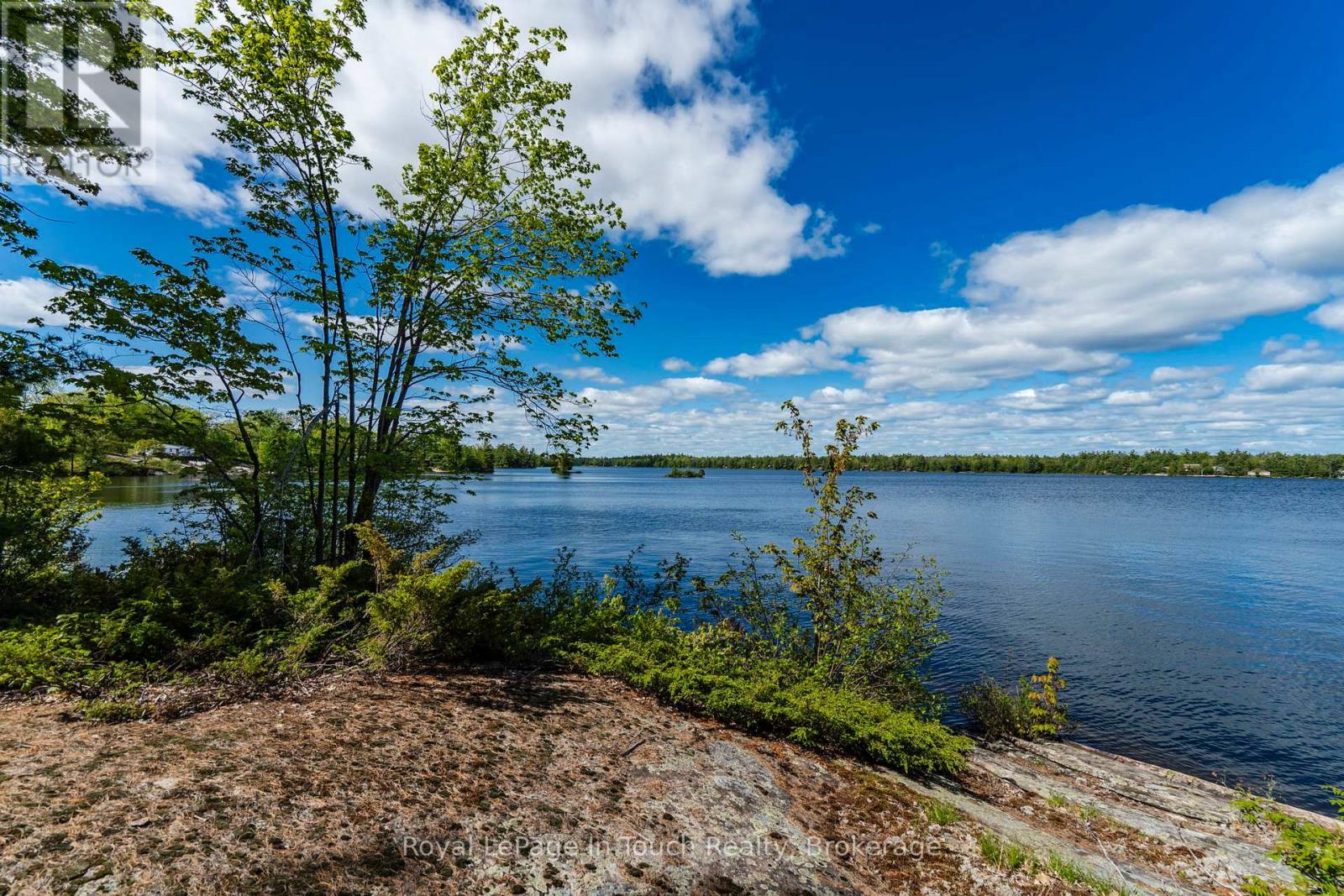 1958 Six Mile Lake Shore Island, Georgian Bay, Ontario L0K 1S0 - Photo 11 - X12862176