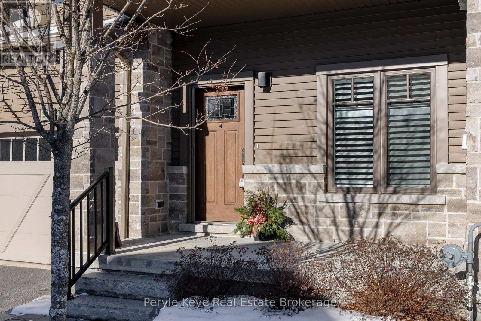 19 Serenity Place Crescent, Huntsville, Ontario  P1H 0C4 - Photo 4 - X12864756