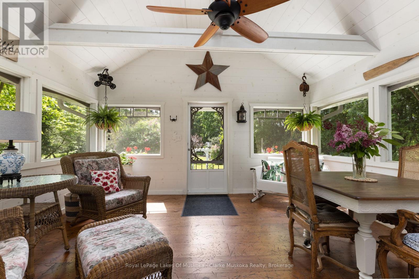 43 Maple St, Seguin, Ontario  P0C 1J0 - Photo 6 - X12866692