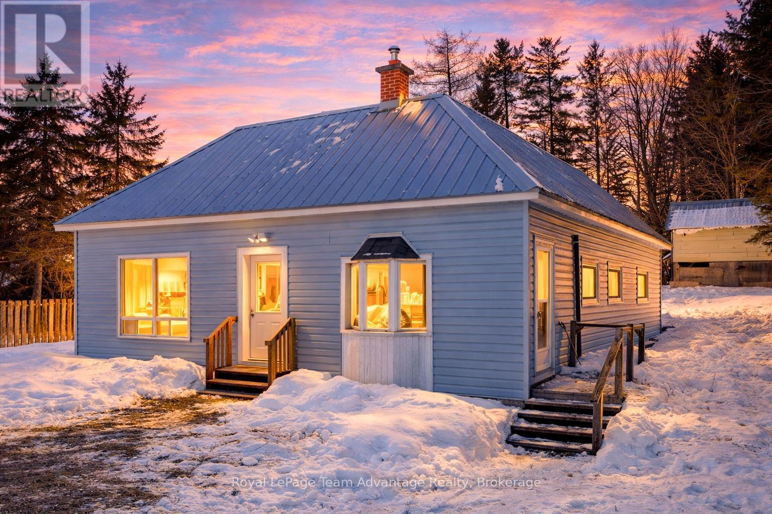 9 632 Highway, Seguin, Ontario  P0C 1J0 - Photo 1 - X12867228