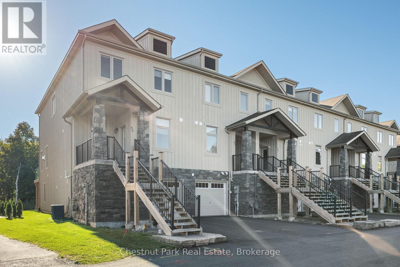 45 Rockmount Crescent, Gravenhurst, Ontario  P1P 0A6 - Photo 1 - X12867940