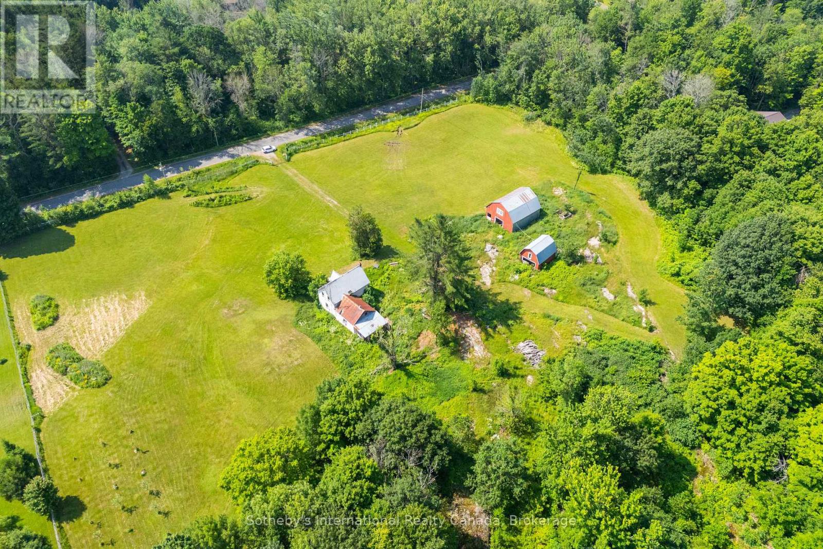 1316 Graham Road, Gravenhurst, Ontario  P0E 1N0 - Photo 15 - X12867990