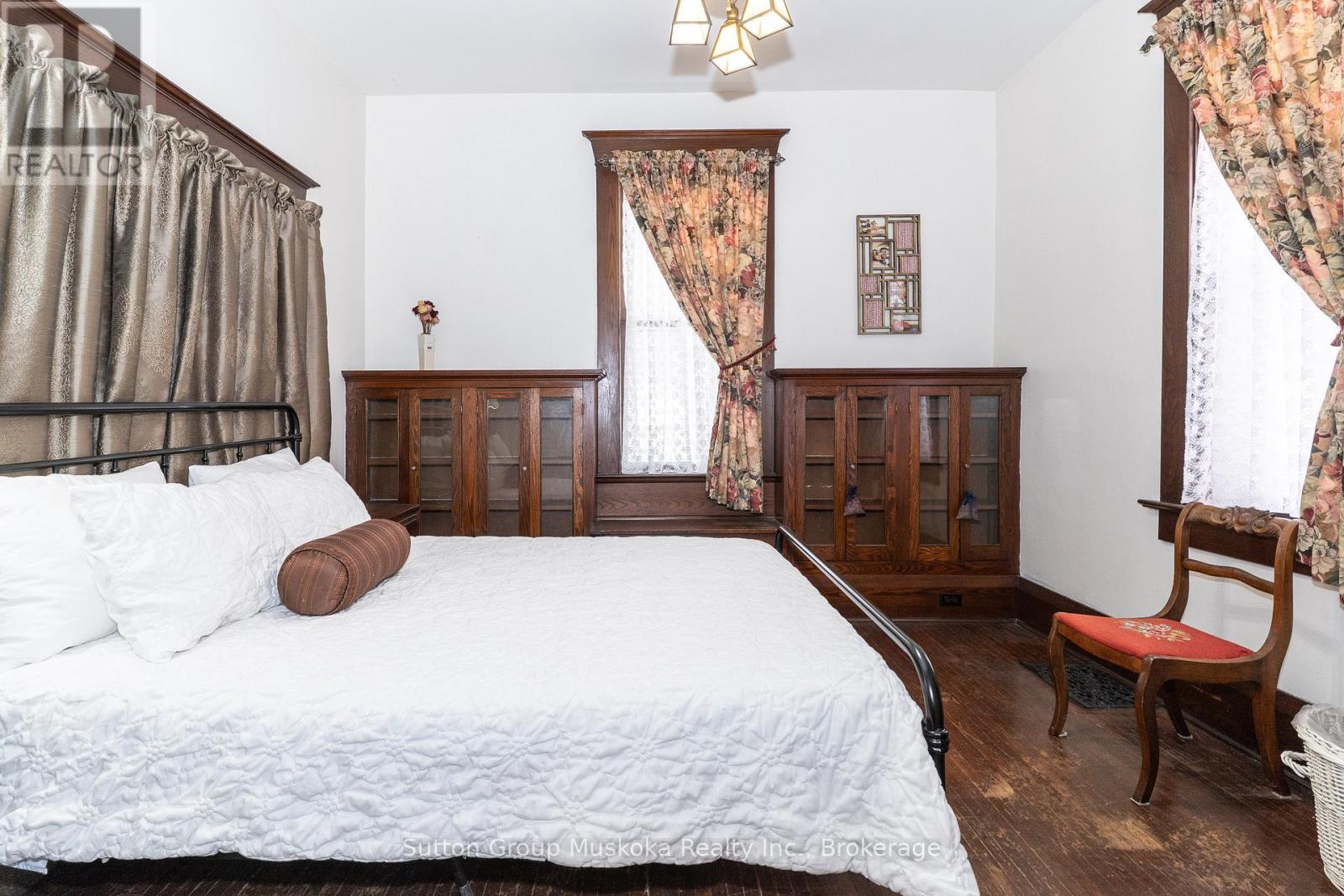 24 Mary Street W, Huntsville, Ontario  P1H 1V3 - Photo 12 - X12870140