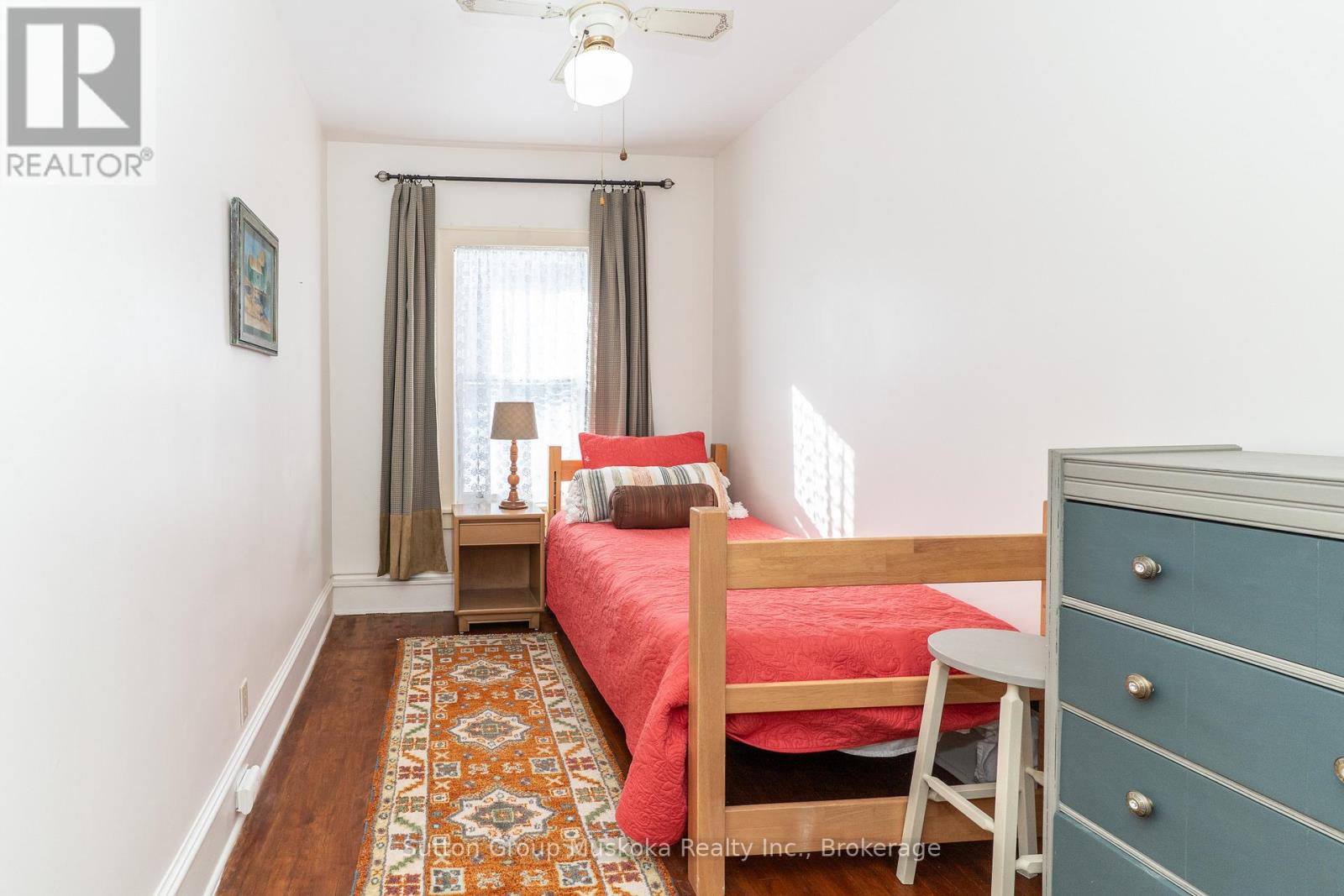 24 Mary Street W, Huntsville, Ontario  P1H 1V3 - Photo 25 - X12870140