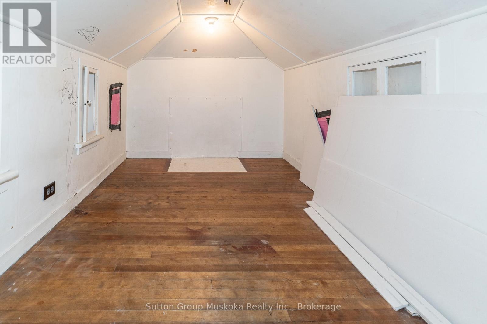 24 Mary Street W, Huntsville, Ontario  P1H 1V3 - Photo 31 - X12870140