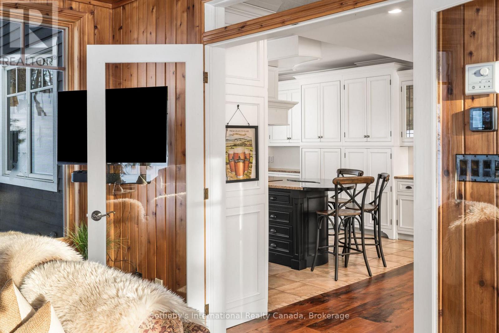 1025 Long Point Road, Lake Of Bays, Ontario  P0A 1H0 - Photo 20 - X12873176