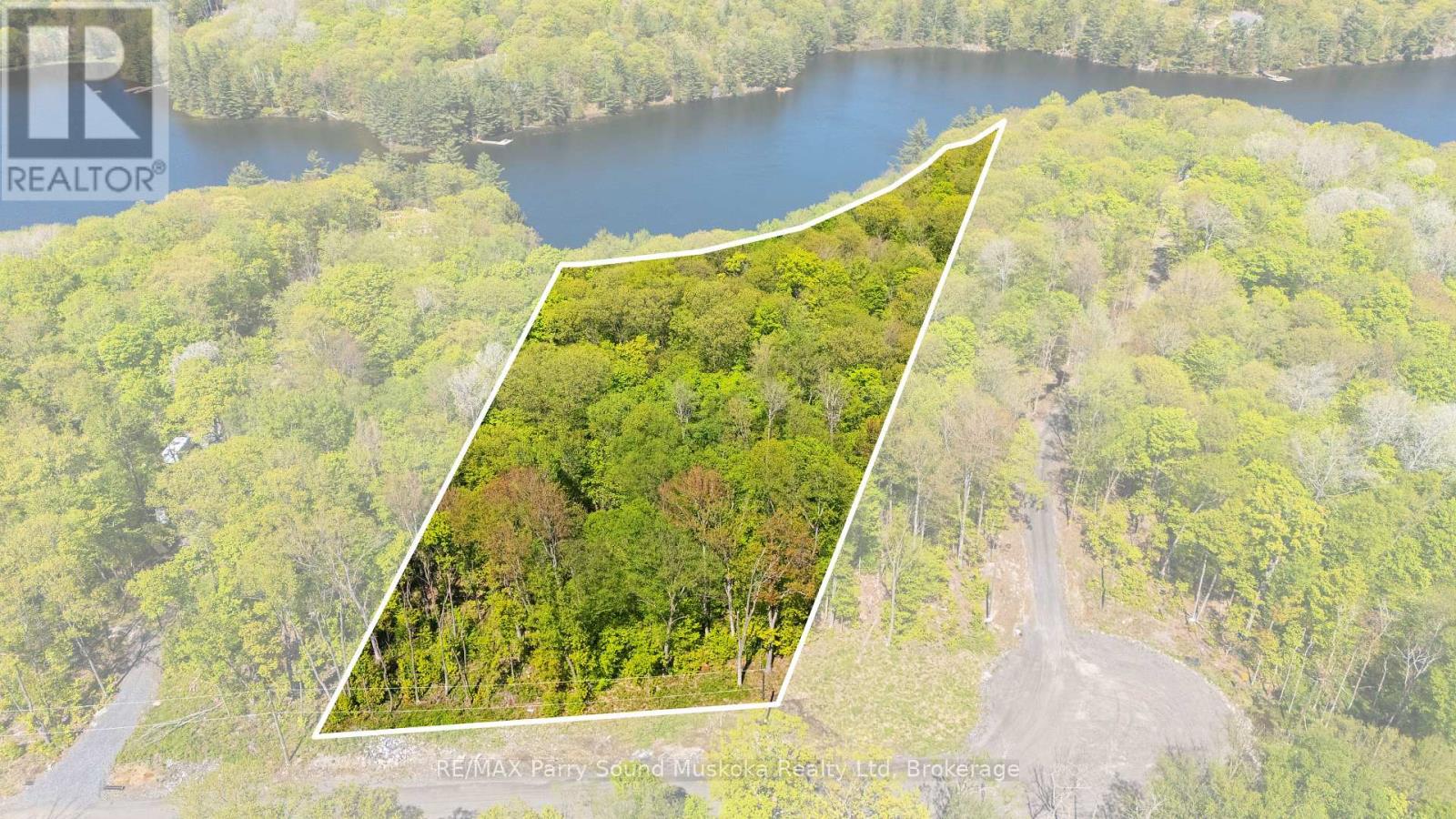 20 Zhaawashkwaa Miika Road, Seguin, Ontario  P2A 0B2 - Photo 1 - X12874004