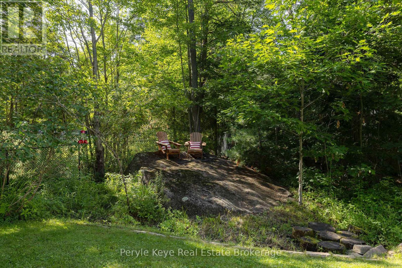 820 Manitoba Street, Bracebridge, Ontario  P1L 1W9 - Photo 8 - X12874296