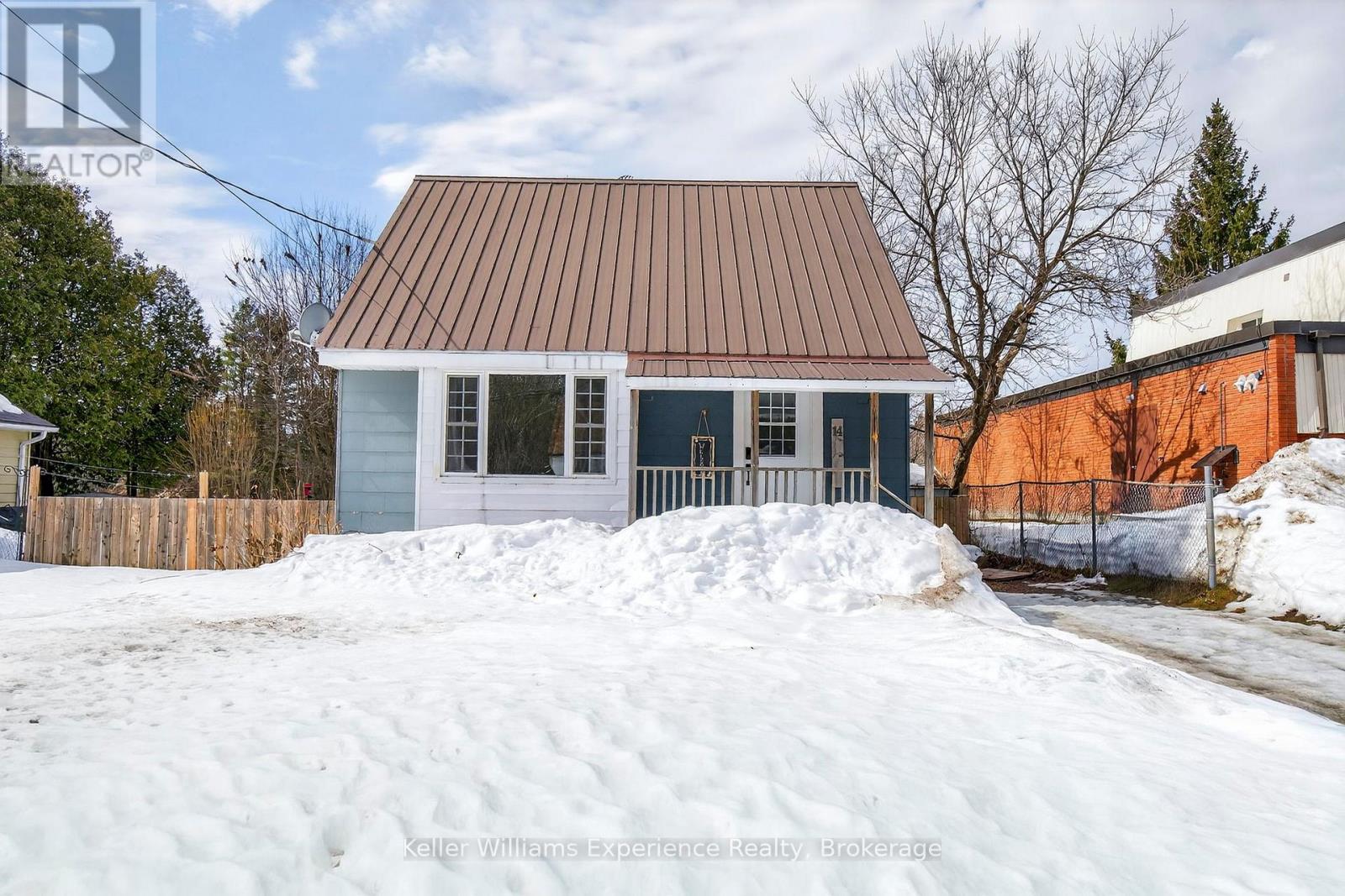 14 Aubrey Street, Bracebridge, Ontario  P1L 1L9 - Photo 1 - X12874566