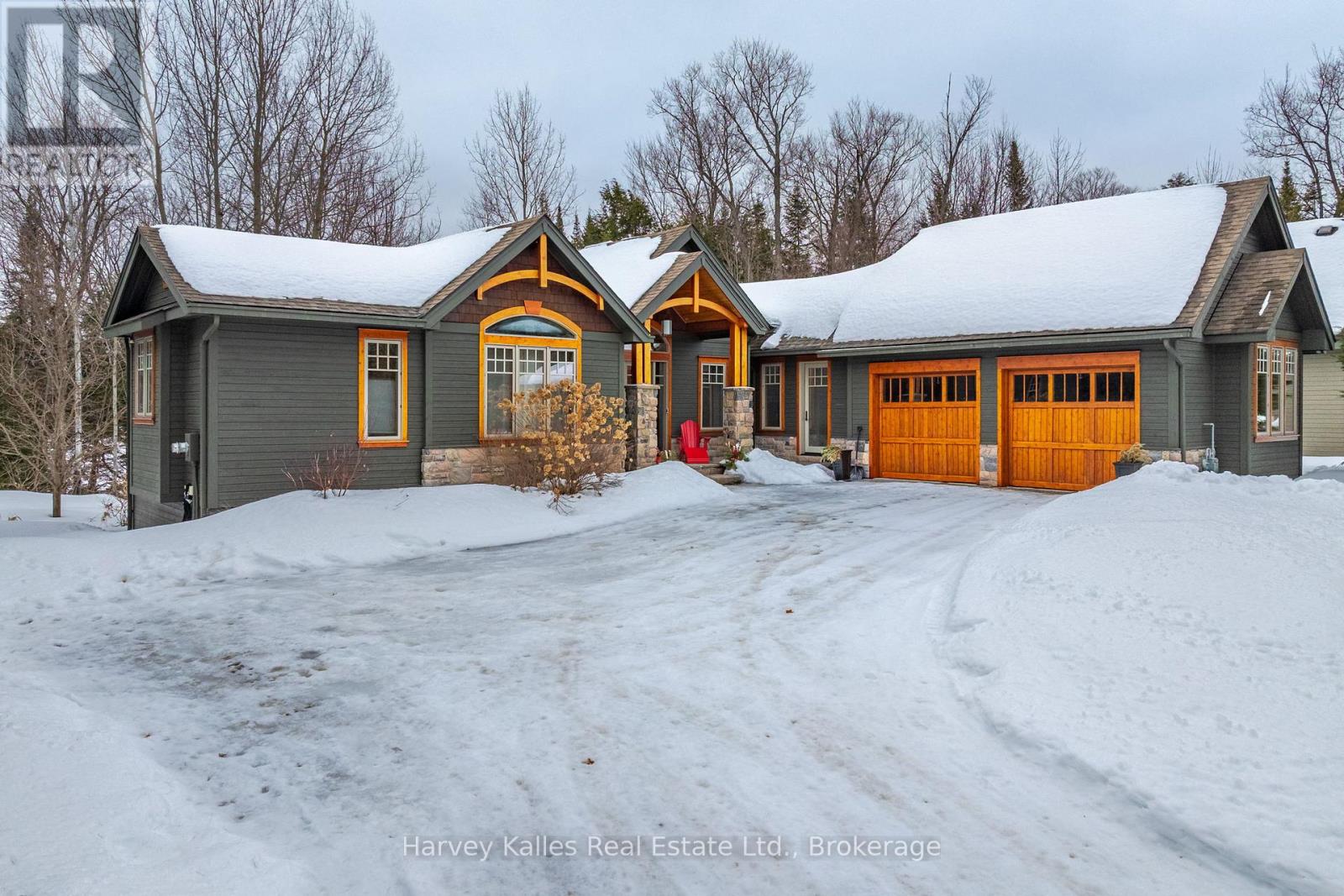 63 Clubhouse Drive, Huntsville, Ontario  P1H 1B1 - Photo 1 - X12875698