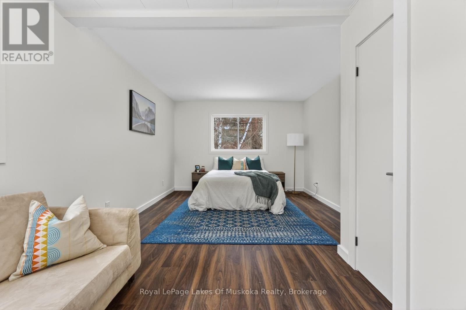 11 Silver Street, Huntsville, Ontario  P1H 1M2 - Photo 12 - X12877558