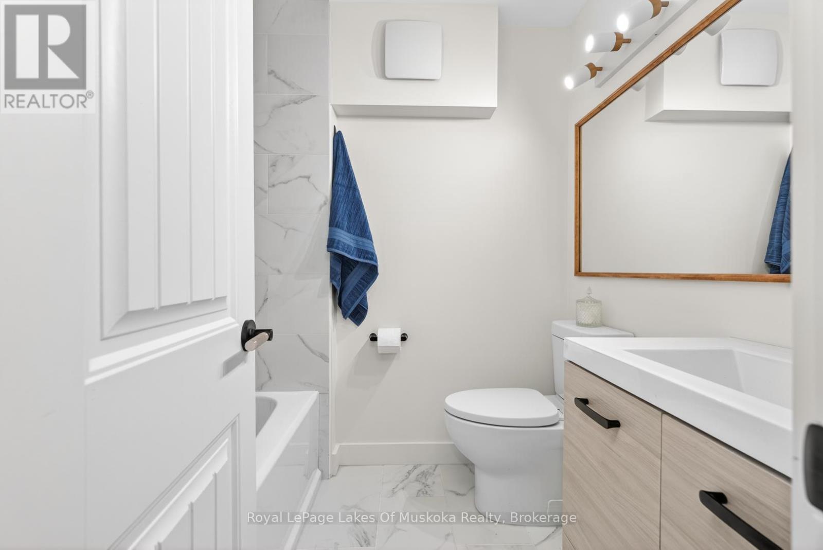 11 Silver Street, Huntsville, Ontario  P1H 1M2 - Photo 16 - X12877558