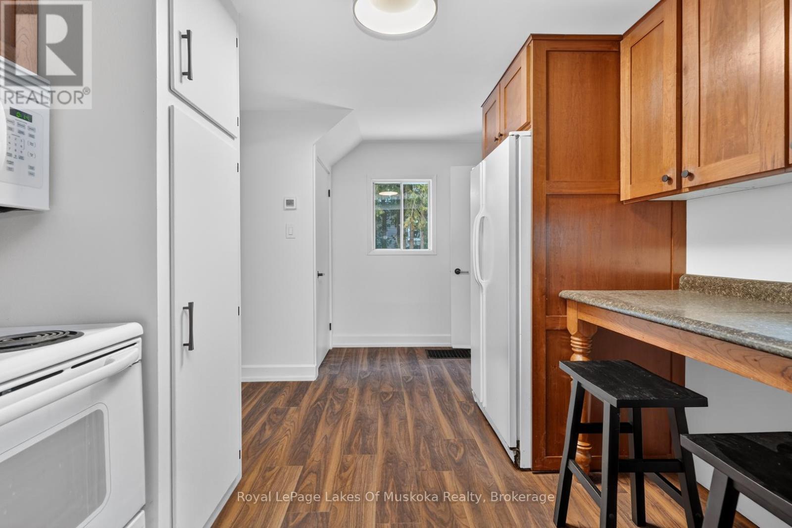 11 Silver Street, Huntsville, Ontario  P1H 1M2 - Photo 9 - X12877558