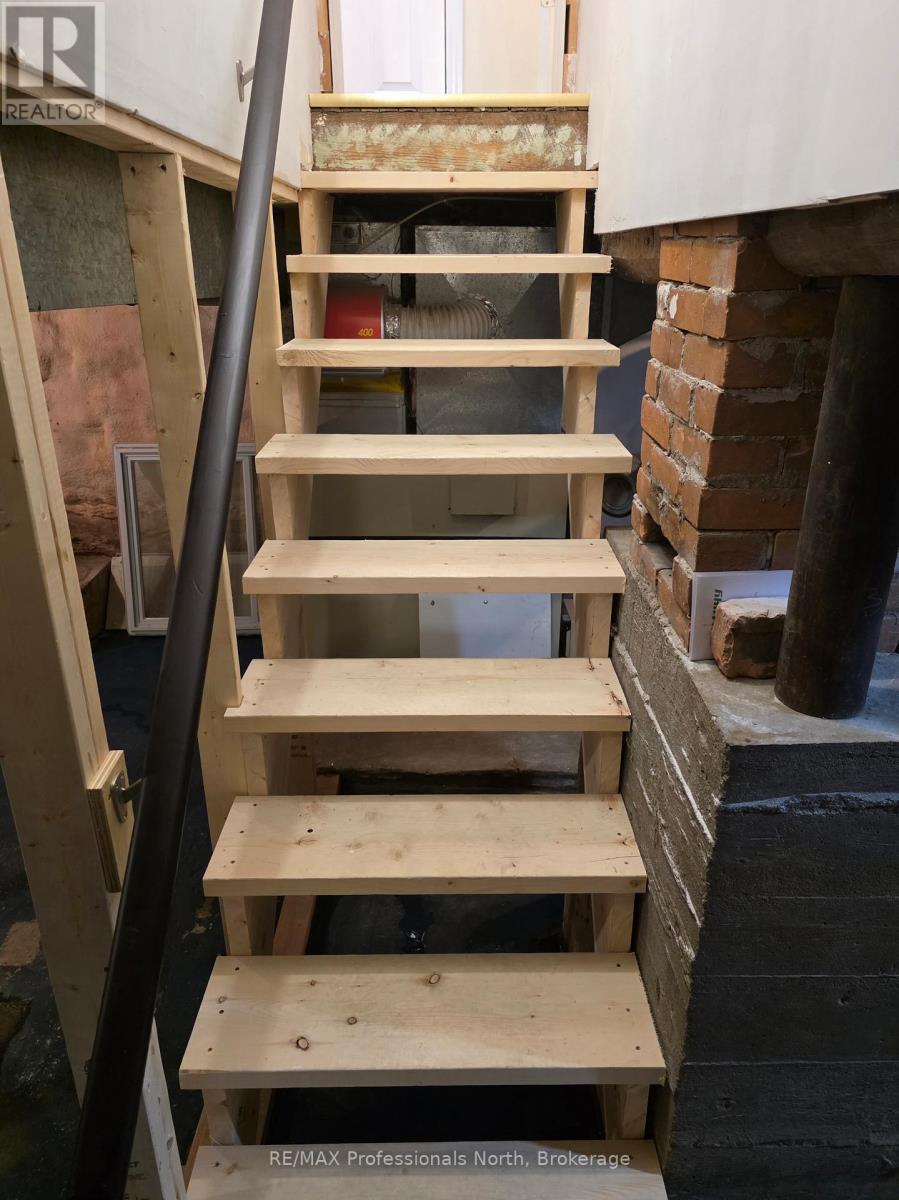 26 Kitchen Road S, Huntsville, Ontario  P1H 1Y3 - Photo 30 - X12878844