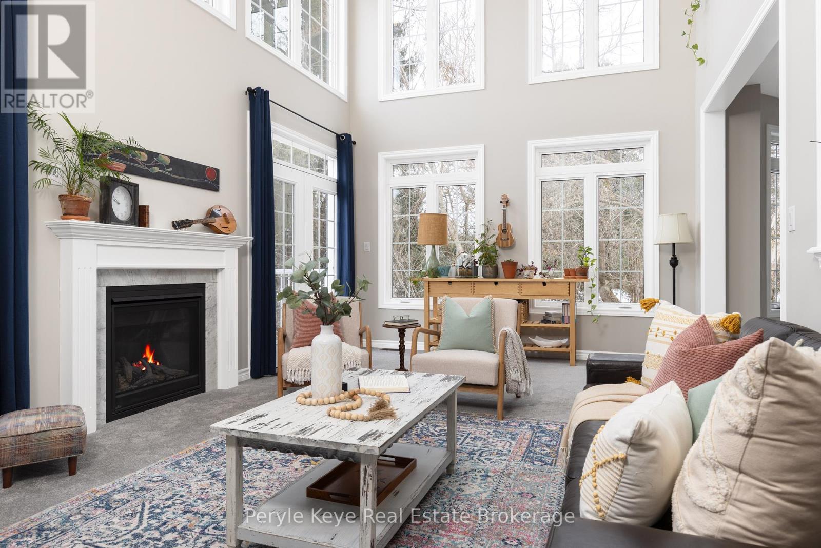 16 Leeds Court, Bracebridge, Ontario  P1L 0B7 - Photo 1 - X12879084