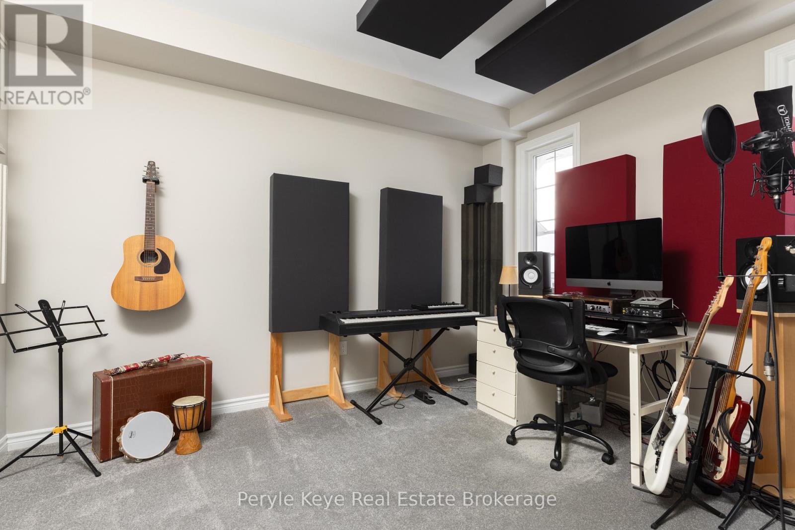 16 Leeds Court, Bracebridge, Ontario  P1L 0B7 - Photo 17 - X12879084