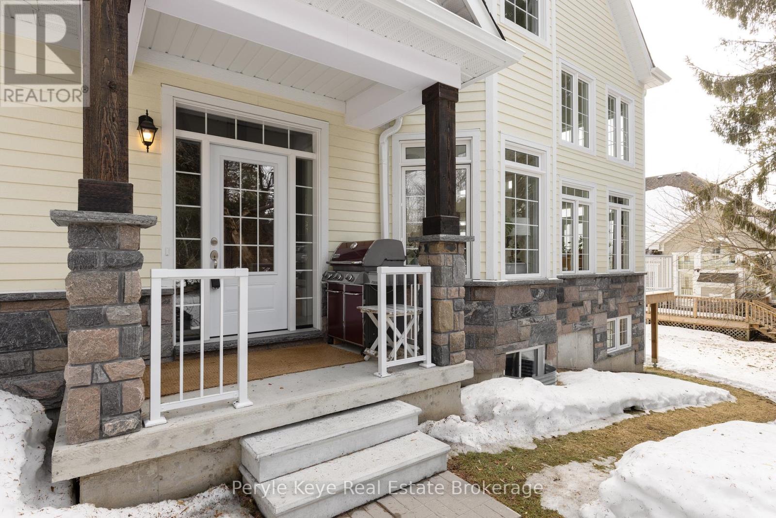 16 Leeds Court, Bracebridge, Ontario  P1L 0B7 - Photo 7 - X12879084