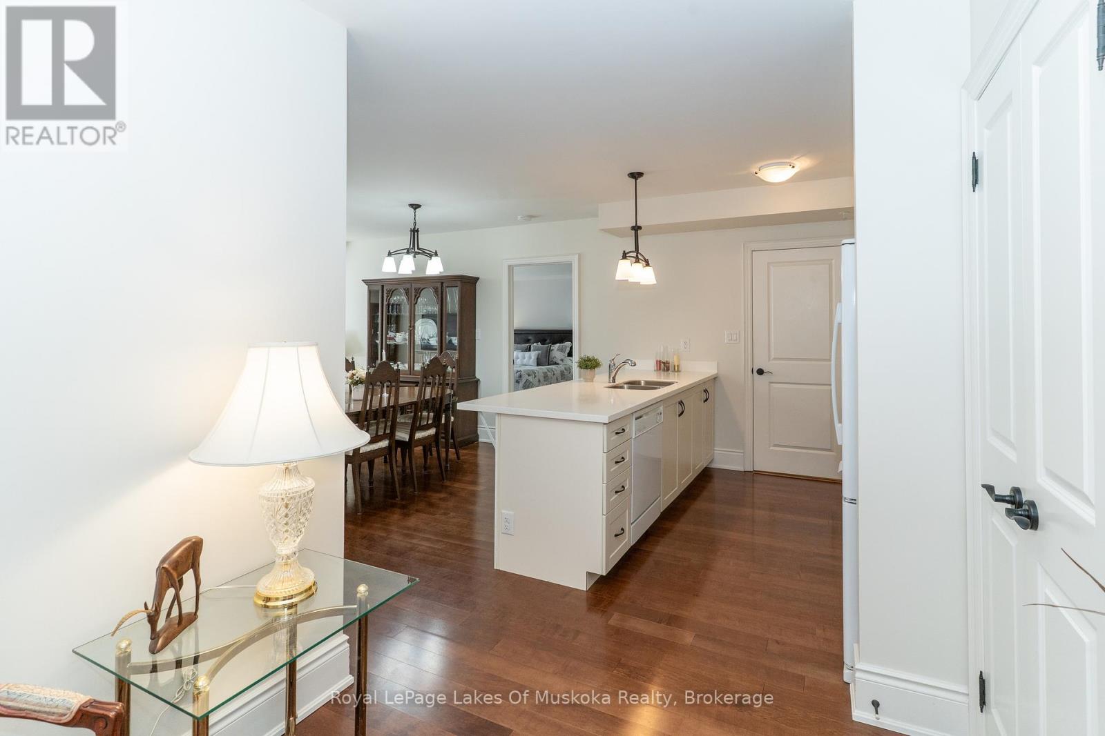 304 - 391b Manitoba Street, Bracebridge, Ontario  P1L 0B5 - Photo 4 - X12880820