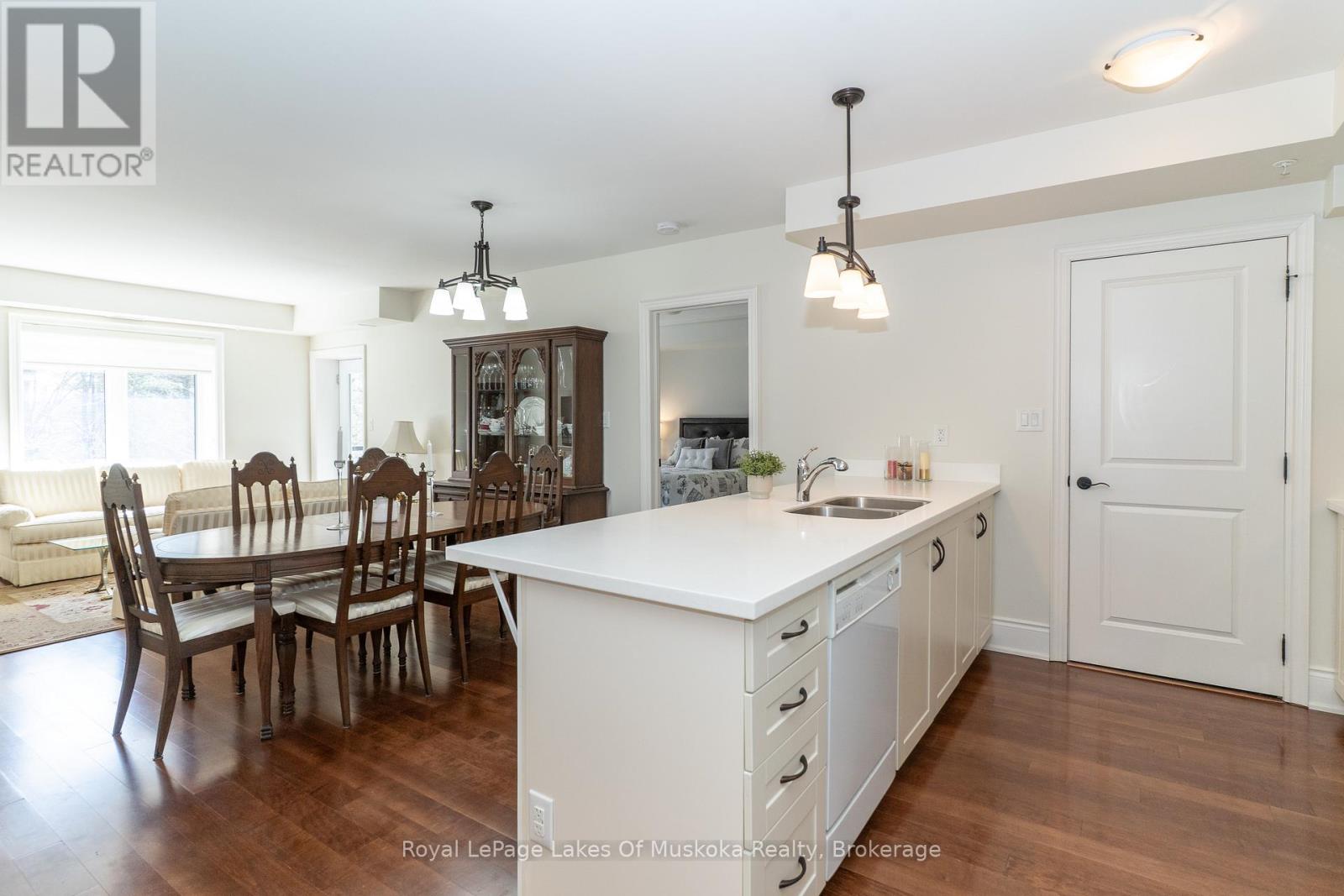 304 - 391b Manitoba Street, Bracebridge, Ontario  P1L 0B5 - Photo 6 - X12880820