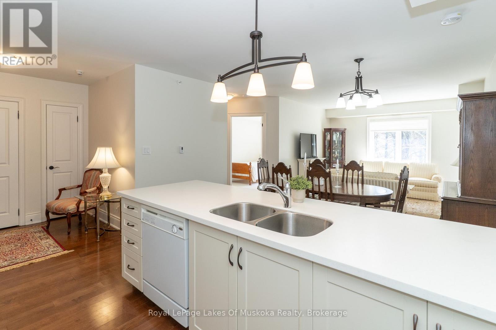 304 - 391b Manitoba Street, Bracebridge, Ontario  P1L 0B5 - Photo 9 - X12880820