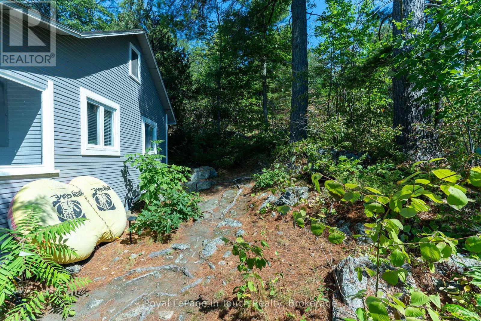 13182 Georgian Bay Shore, Georgian Bay, Ontario  P0E 1E0 - Photo 28 - X12883992